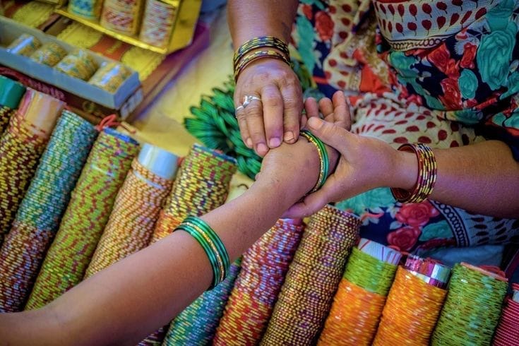 Lightweight, stylish, and affordable bangles are appealing to women.