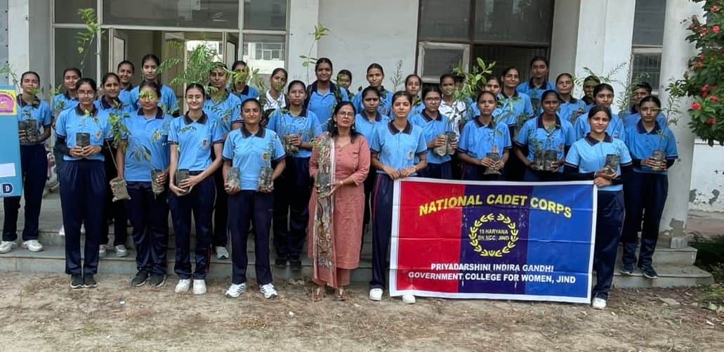 Volunteers planted saplings at the college.