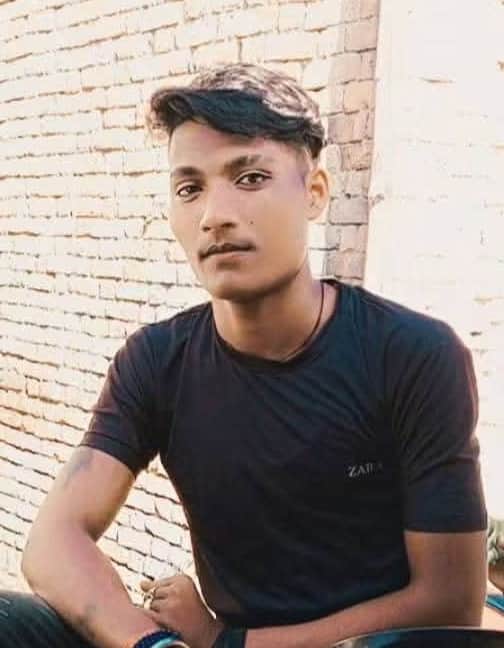 अशोक व राकेश की फाइल फोटो।