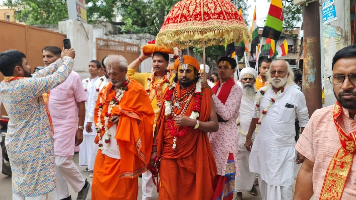 Rama's devotion gave the guru-disciple tradition