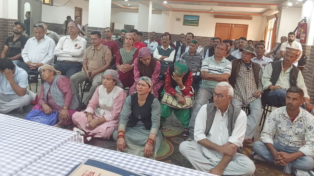 Those affected by the Luhri project have long been waiting for employment, pollution-related relief, and compensation for structural cracks
