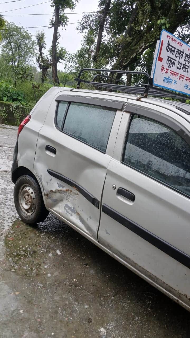 Rock falls from hillside in Banoi training school vehicle damaged.