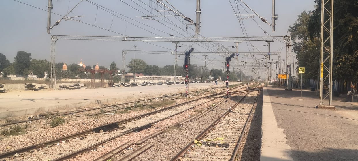 Path cleared for the Etah-Kasganj rail line; hopes for the start of construction have now increased.