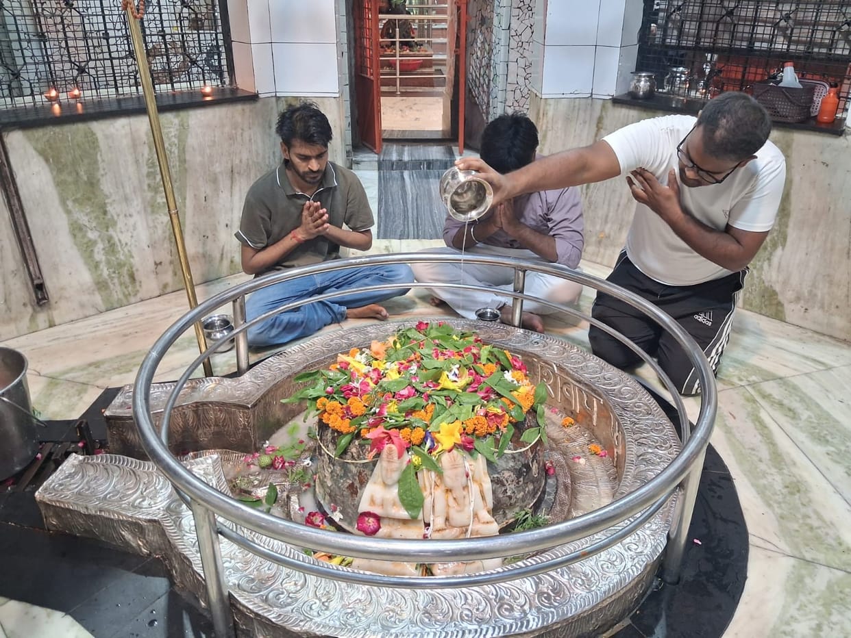 Devotees of Lord Shiva thronged Shiva temples on the first day of the month of Shravan.