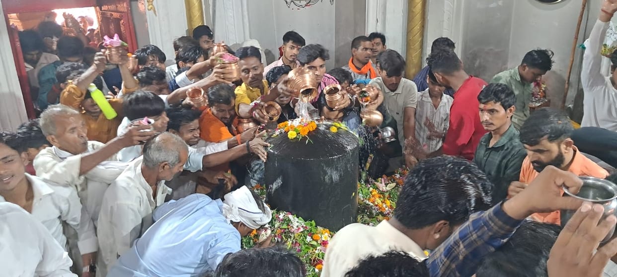 A surge of devotion at Shiva temples on the first Friday of Sawan