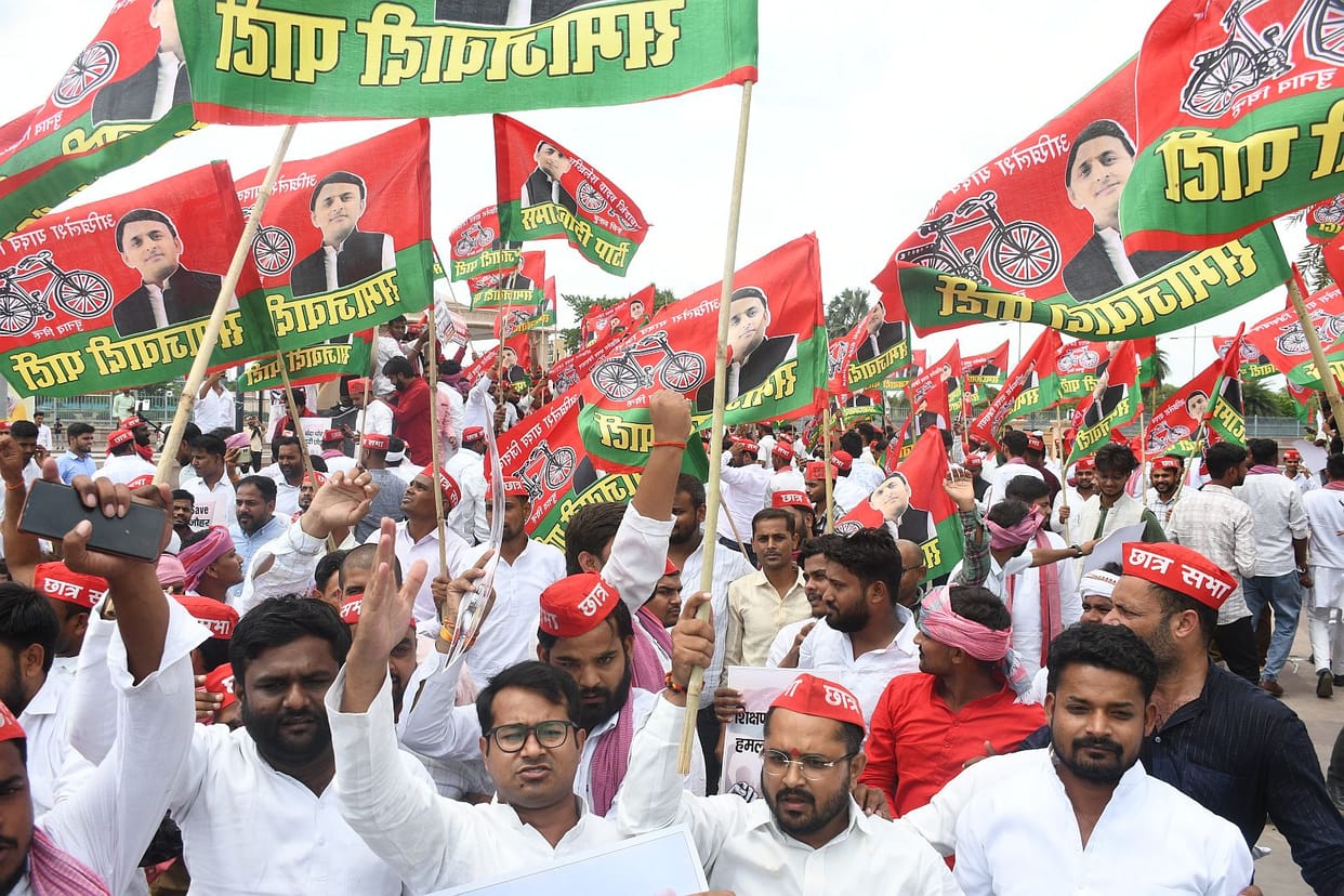 Youth power takes to the streets; traffic system brought to a standstill