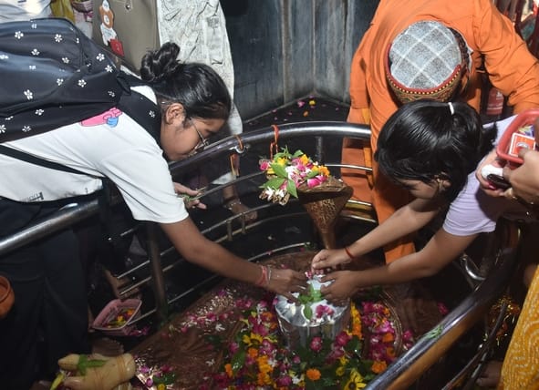 Lines of Shiva devotees have been waiting at Mahadev's court since last night