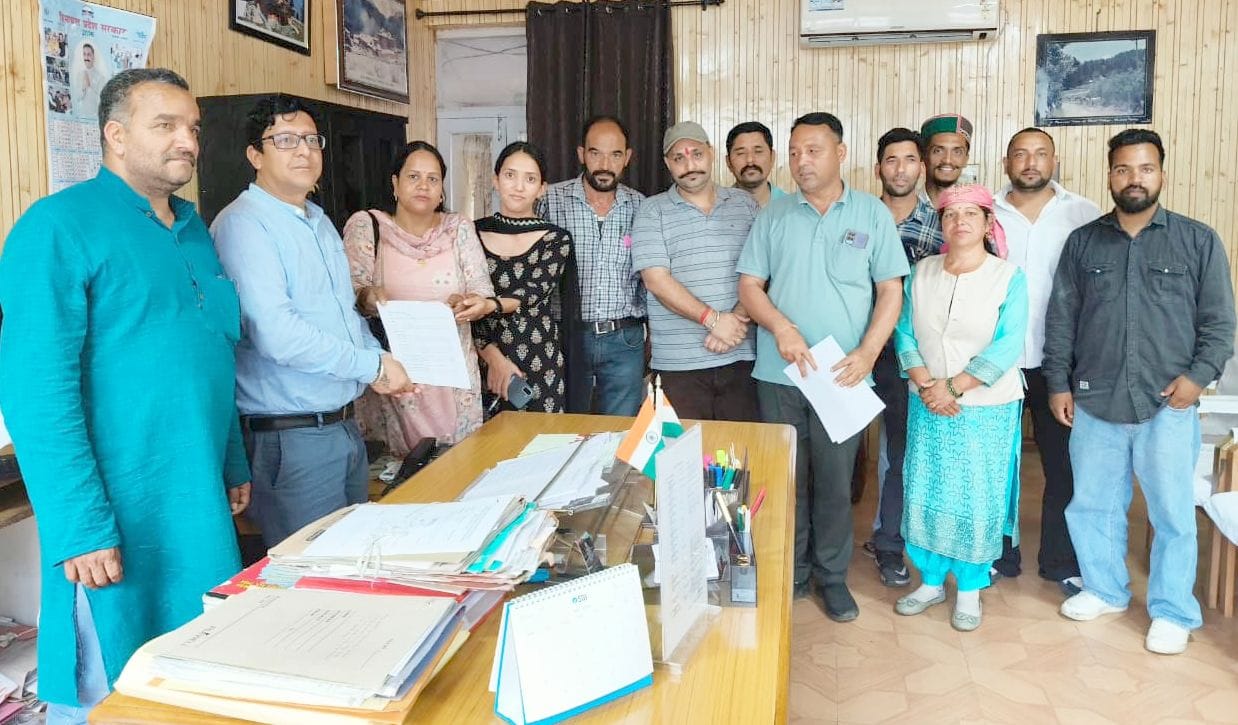 Robust safety measures should be implemented on the disaster-affected Sunda-Sanei road