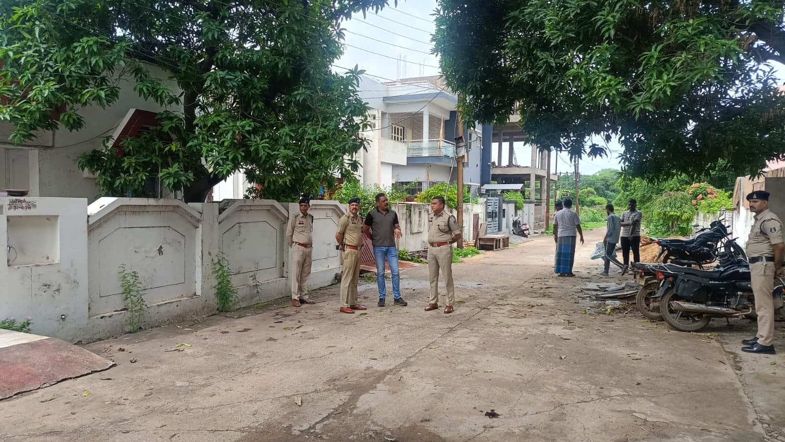 दो बुजुर्ग महिला से चेन स्नेचिंग की हुई घटना।