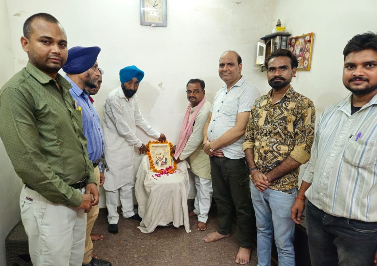 firozabad news krantikari uthem singh