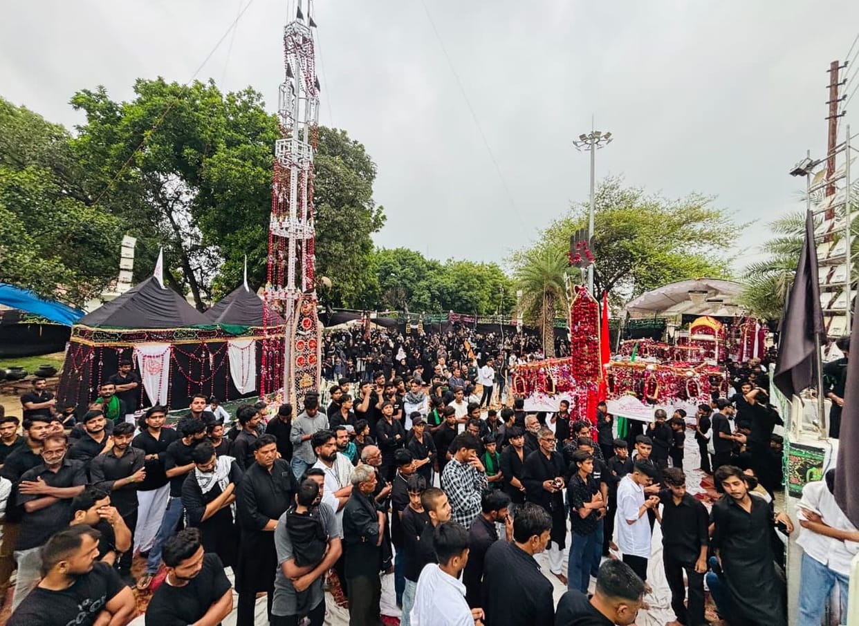 110-foot-tall Alam becomes a center of faith