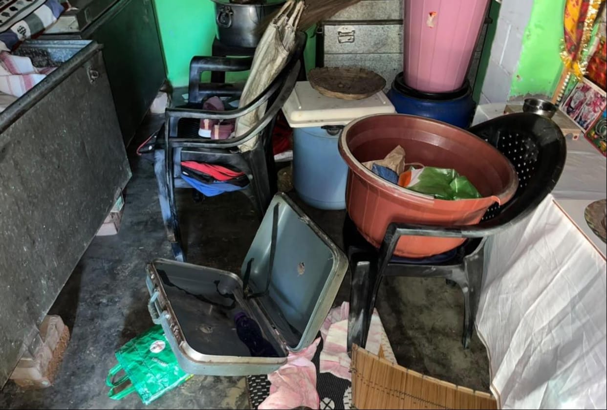 Jewelry and goods stolen from two houses