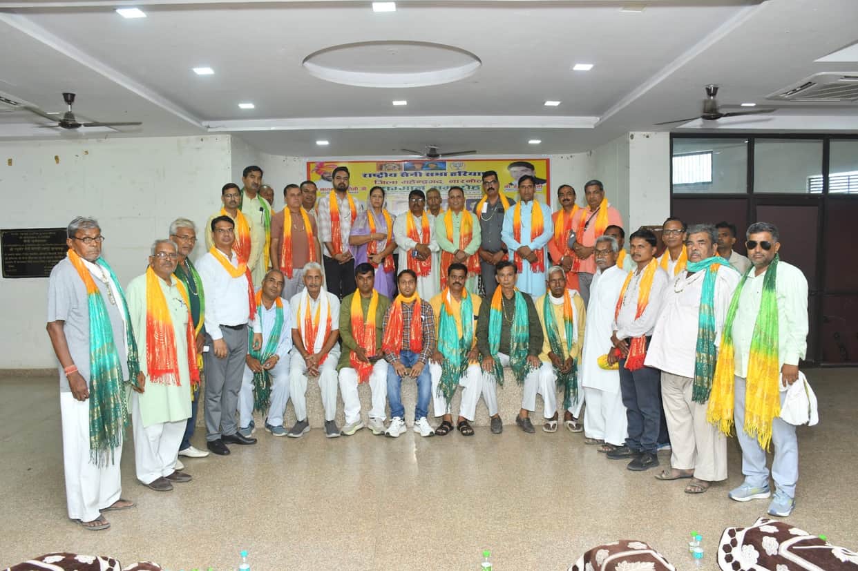 Appointment letters handed over to the newly appointed office bearers of the association.