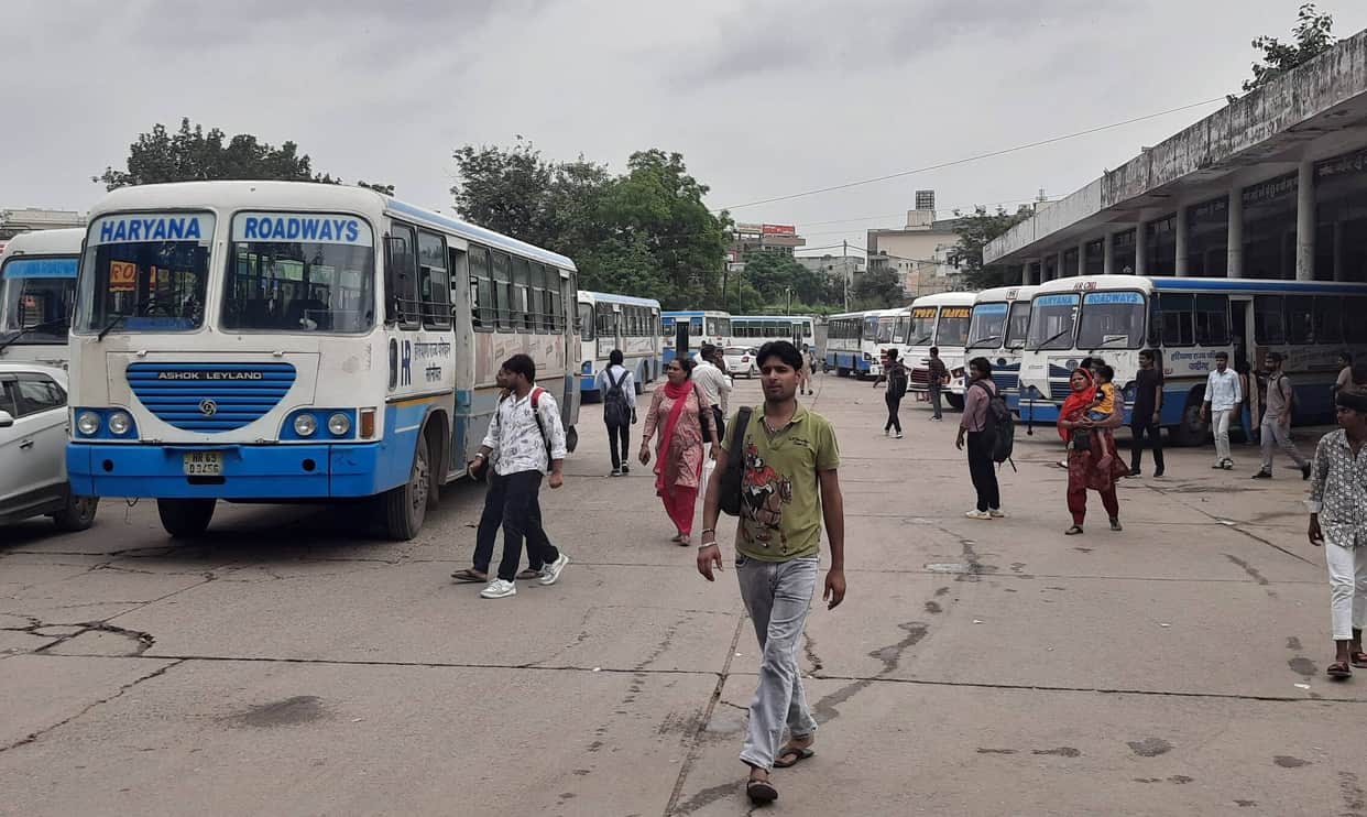 Roadways bus service to Bareilly discontinued after running for a month and a half.