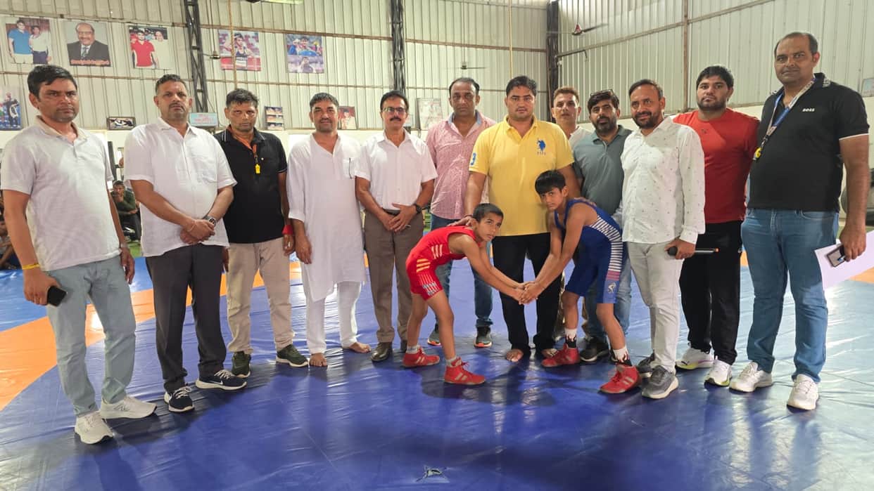 Kush won the 35 kg category and Yogit won the 38 kg category at the district-level wrestling competition.