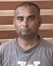 A man who used the JD app to get bulldozer owners' numbers and scammed them by promising work on big projects has been arrested