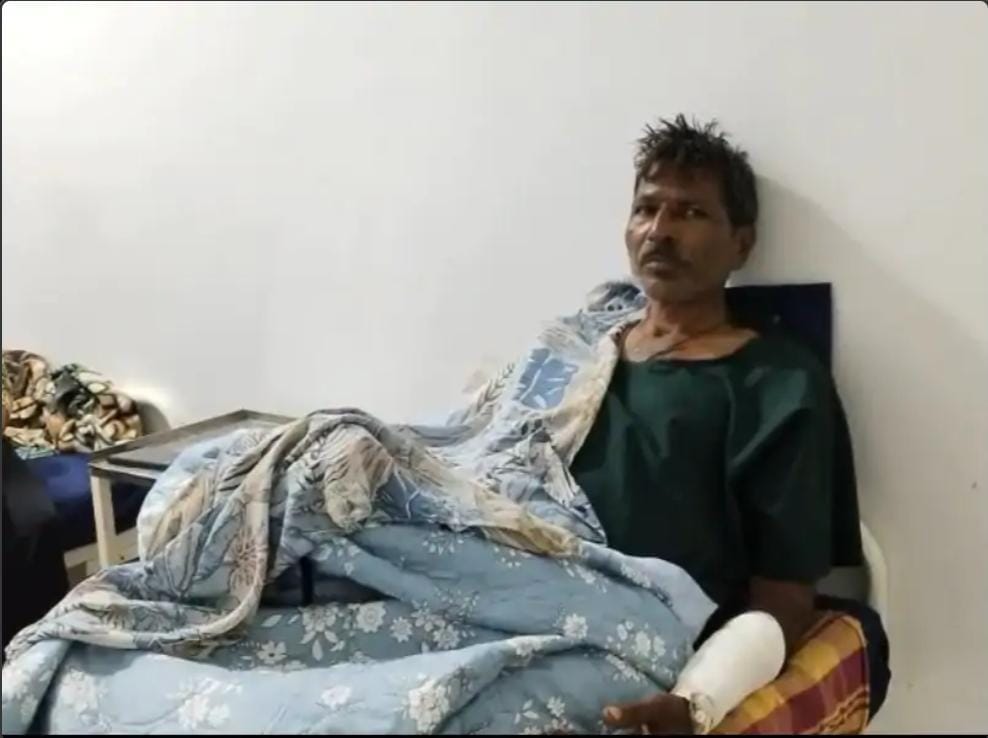 घायल कर्मचारी