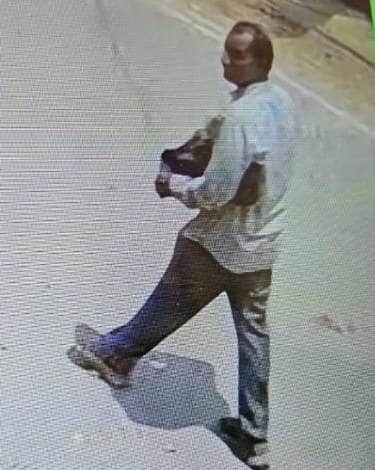 Stole a locket worth 7.50 lakh under the pretext of buying an amulet.