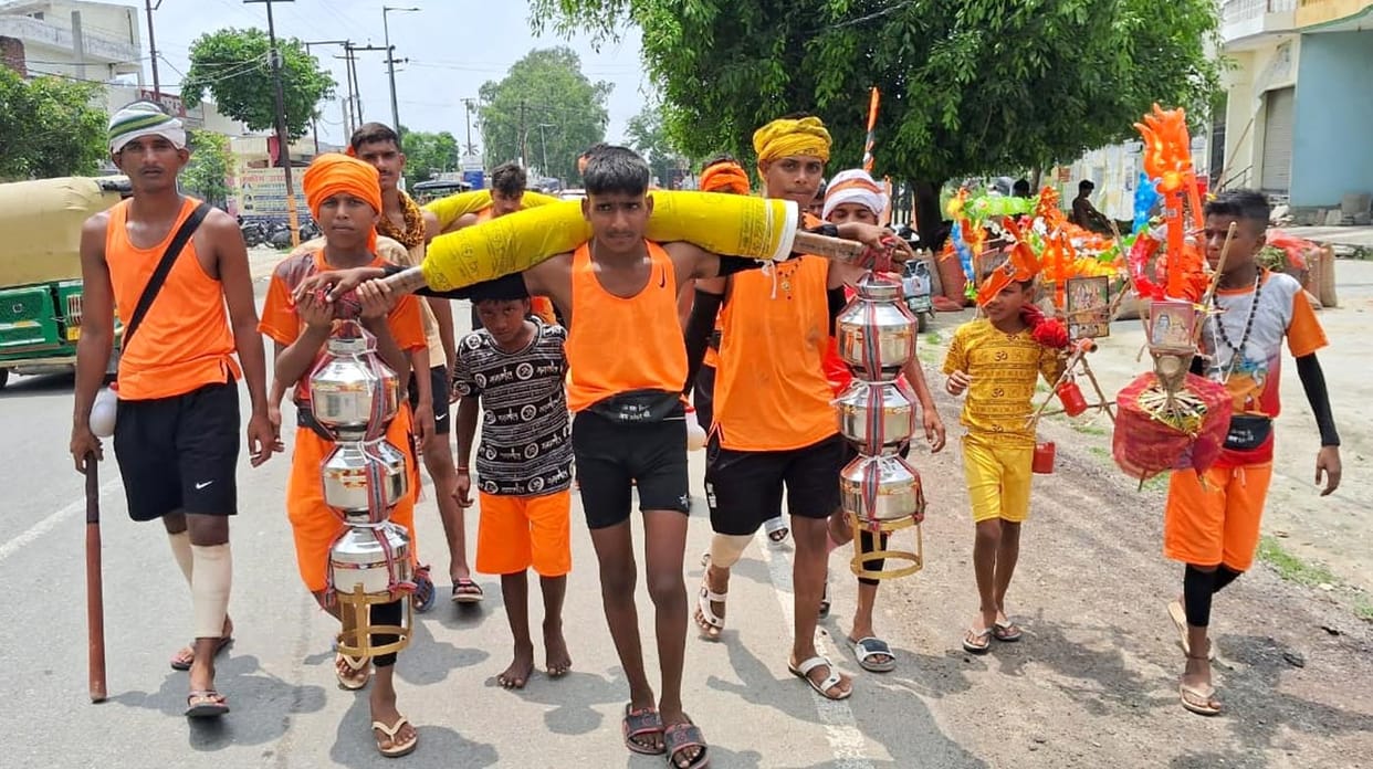 24 Kanwariyas, carrying 12 Kalash (sacred pots), will perform *Jalabhishek* of Lord Bhole at Dhaneri in Bareilly.