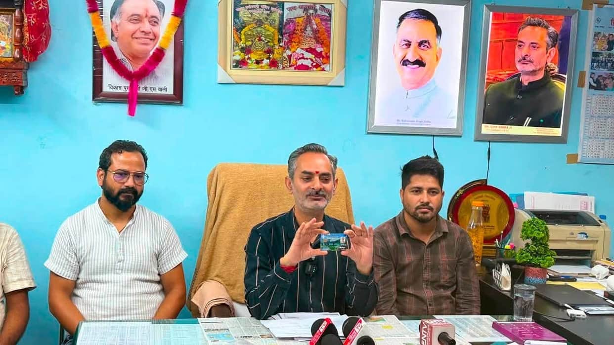 Himbus Plus card to cost 365, valid for a year: Ajay