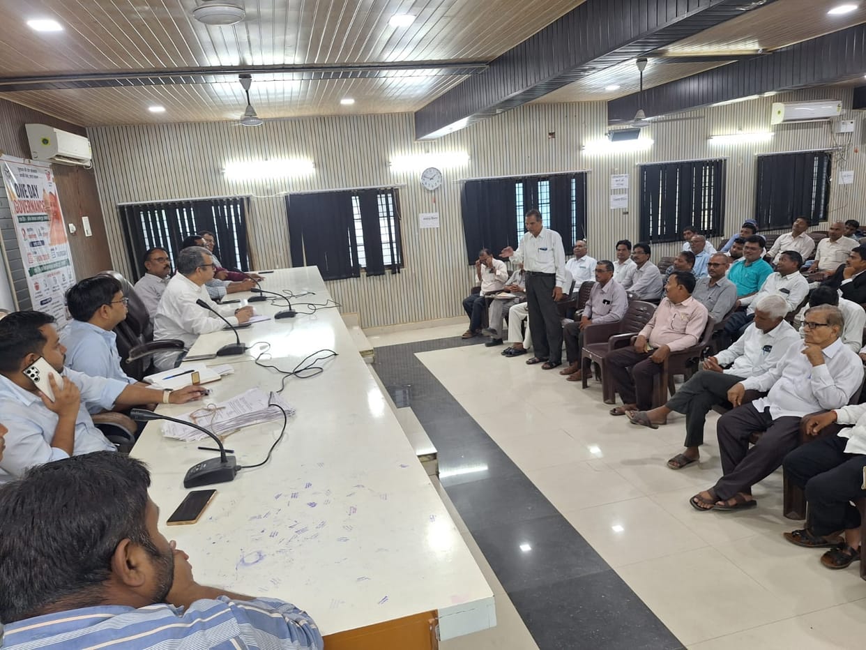 Advocates raised 8 point problems, got assurance of resolution