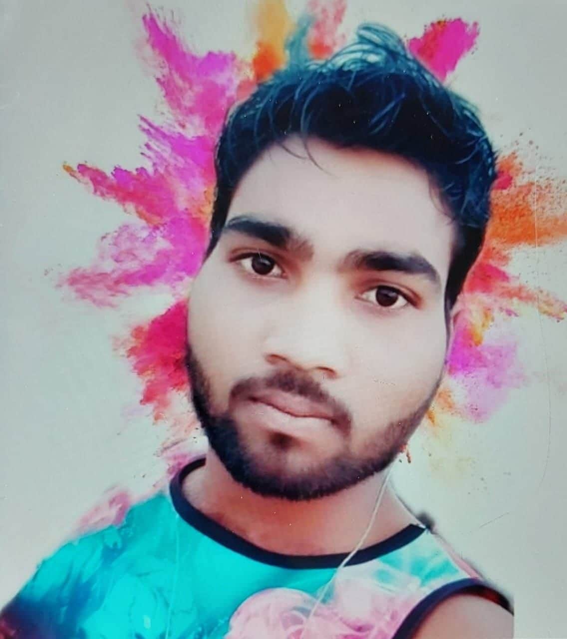 Deepak, who had gone to Jammu and Kashmir to earn a living, died in a terrorist attack.