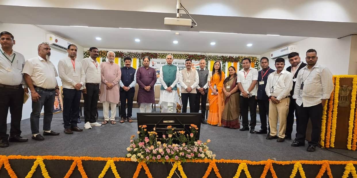District heads participated in the national workshop held in Gujarat.