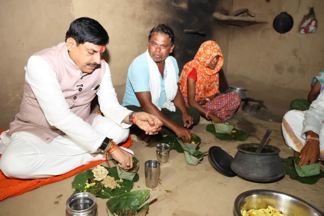Dr. Mohan Yadav spent heartwarming moments with a tribal family and savored