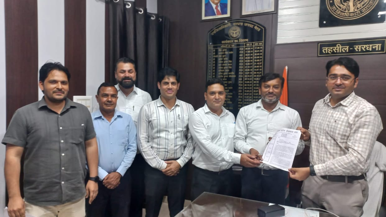 Lekhpals submit memorandum regarding demands; warn of agitation starting August 5