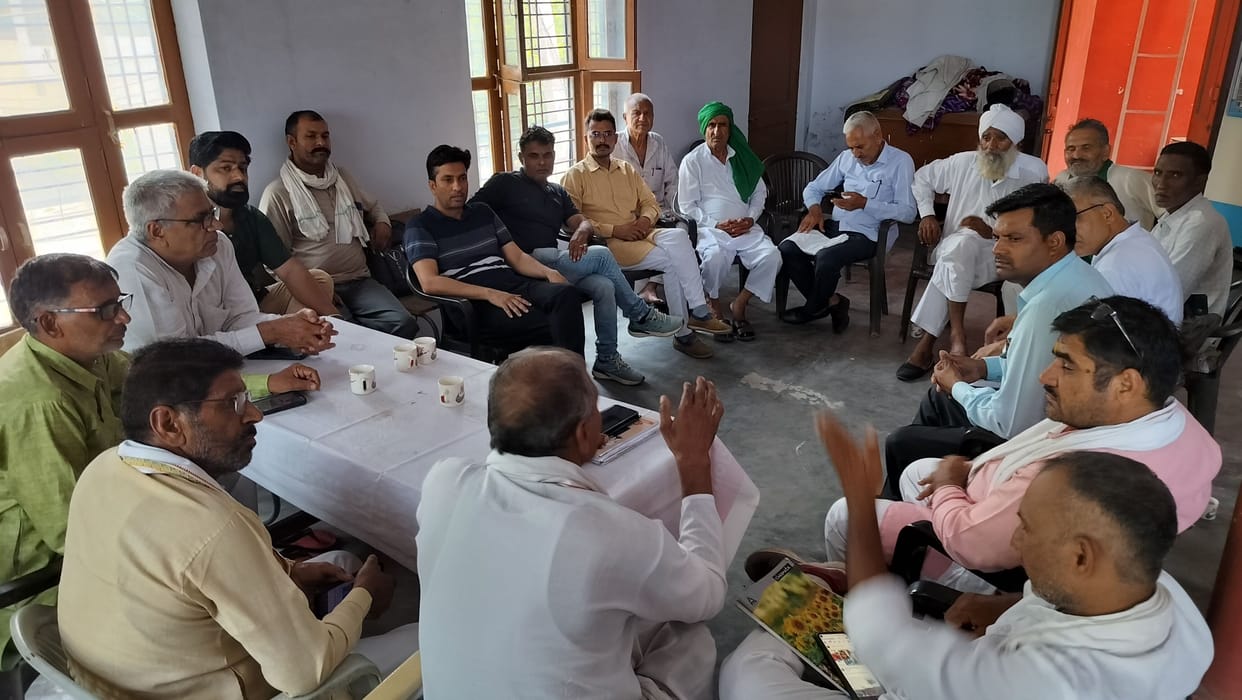 Farmer-labor organizations are busy preparing for the Jail Bharo movement.
