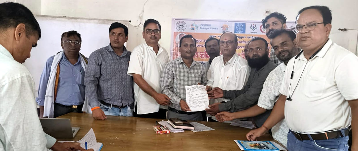 Primary Teachers' Association submitted a memorandum.