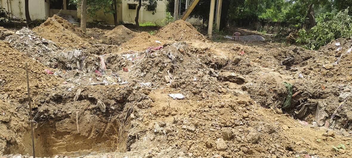 बाजारशुकुल सीएचसी में निर्माणाधीन ब्लॉक पब्लिक हेल्थ सेंटर। संवाद