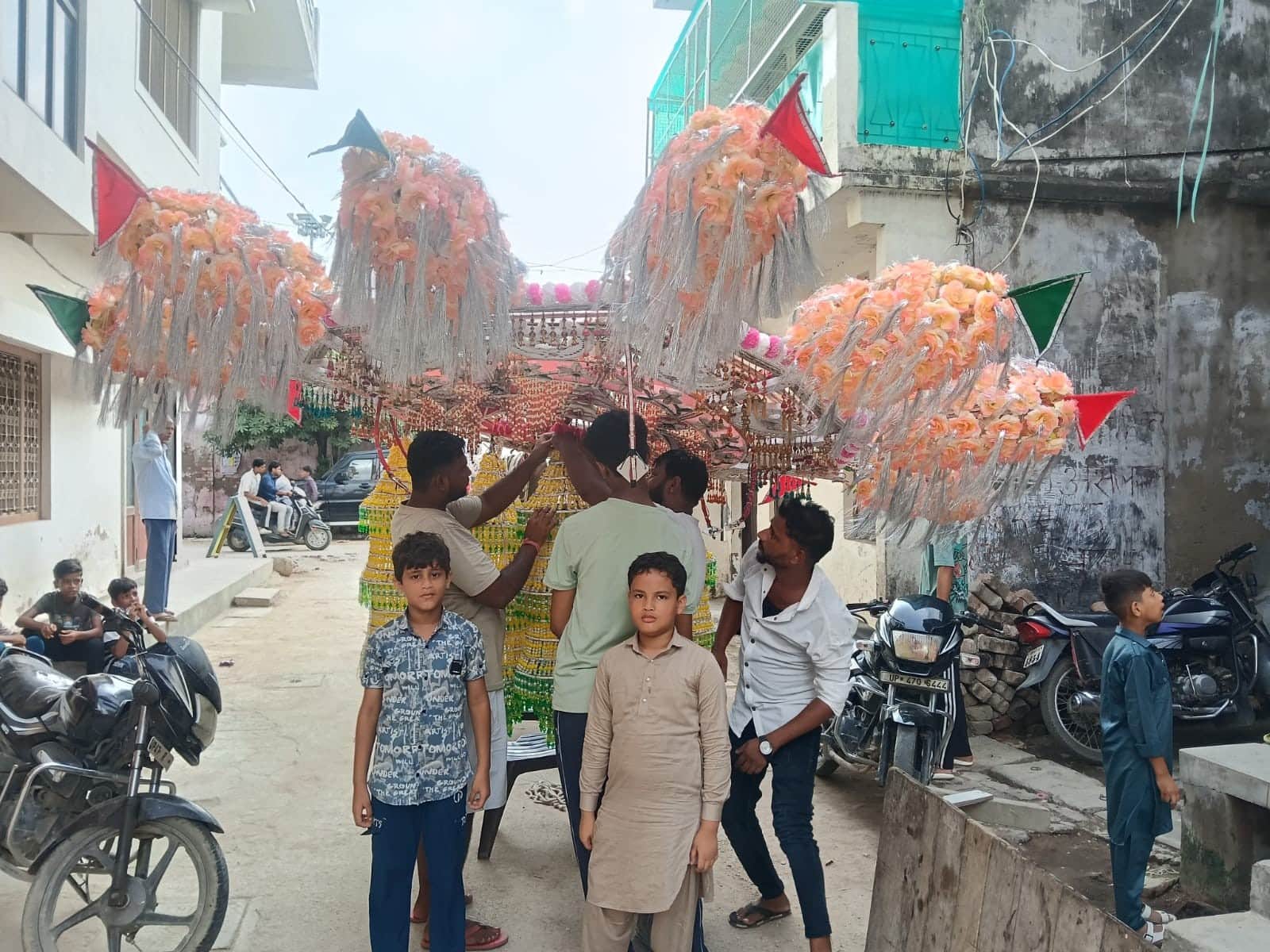 चेहल्लुम की तैयारियां 