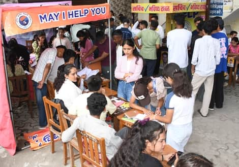 Demand for holding a special supplementary exam for final-year students.