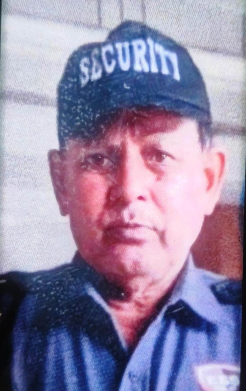 Beheaded body of security guard found on railway track; murder suspected.
