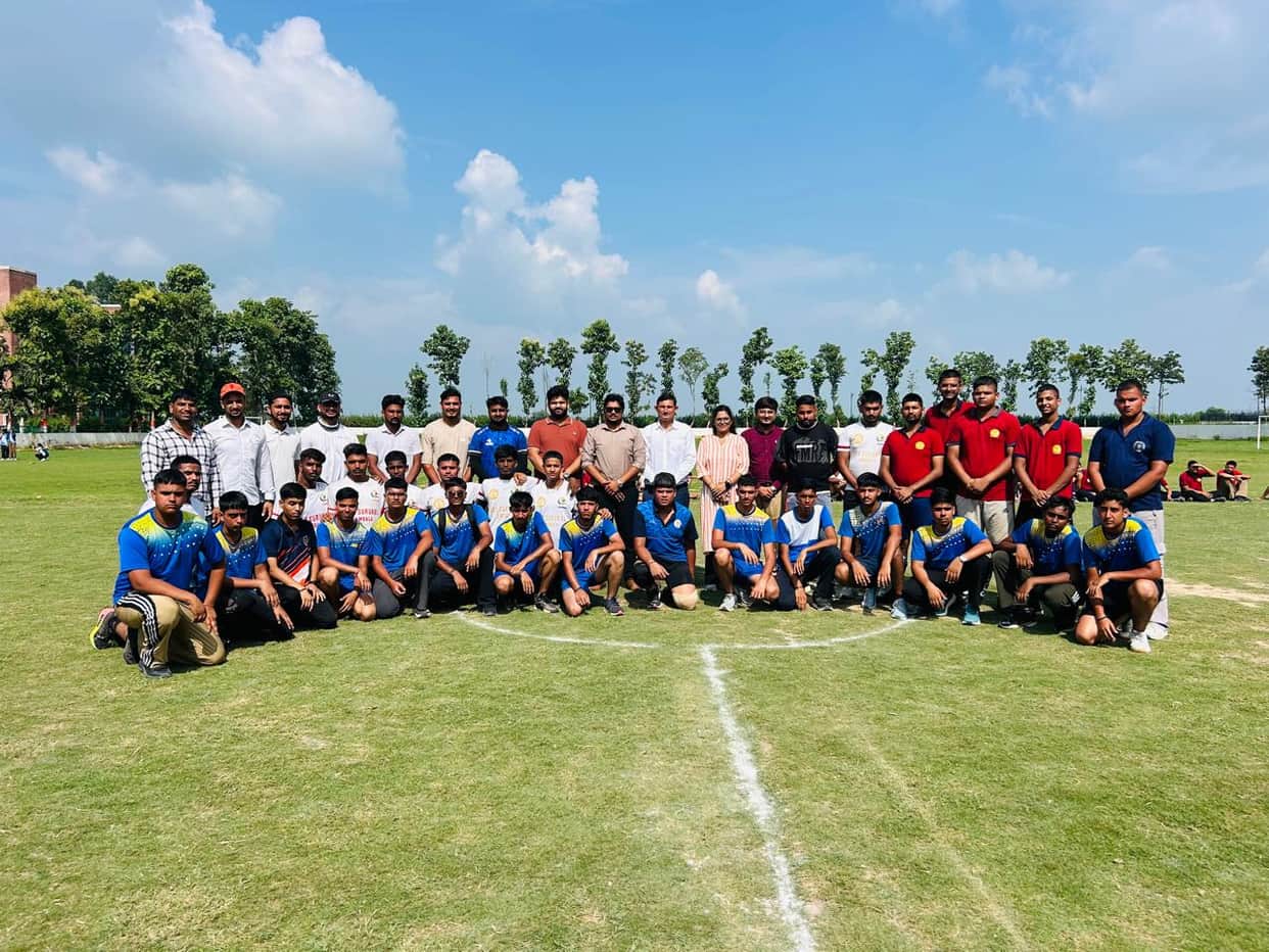 Teams of Dev Gurukul became winners in handball