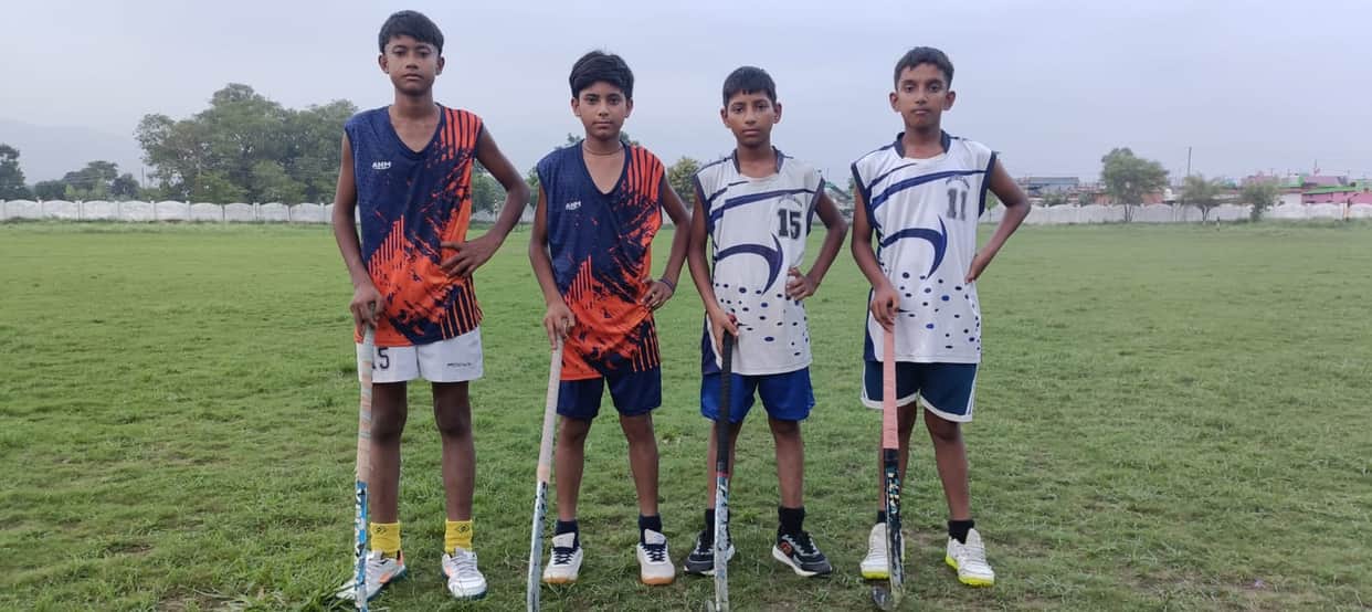 gour students selected for hockey hostel
