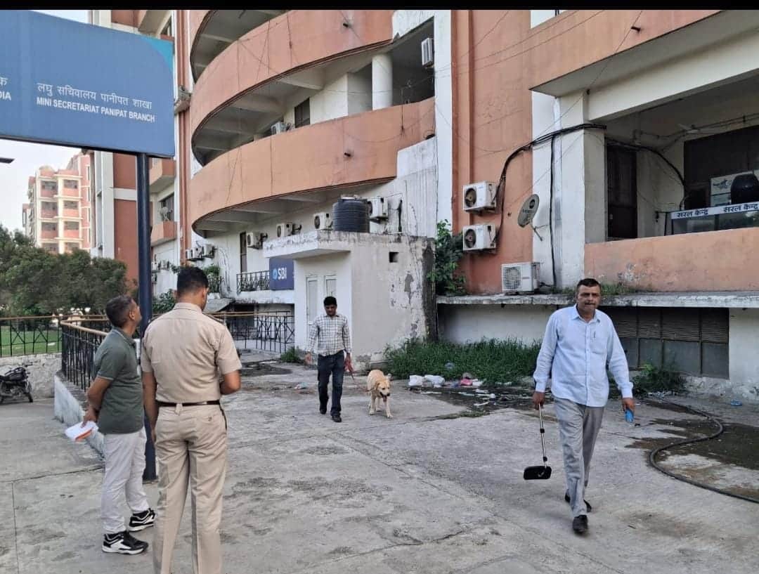 Intensive security check conducted at the Secretariat following a Khalistani threat.