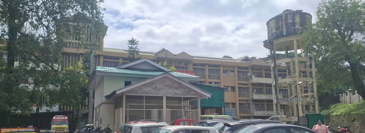 Dilapidated roof of Dharamshala Hospital's IPD block to be repaired