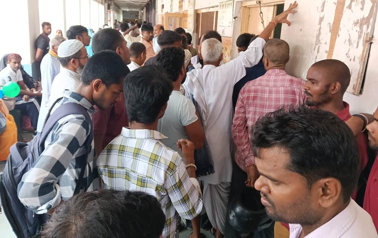 Rise in fungal infection patients during the rains; 200 patients arriving daily.