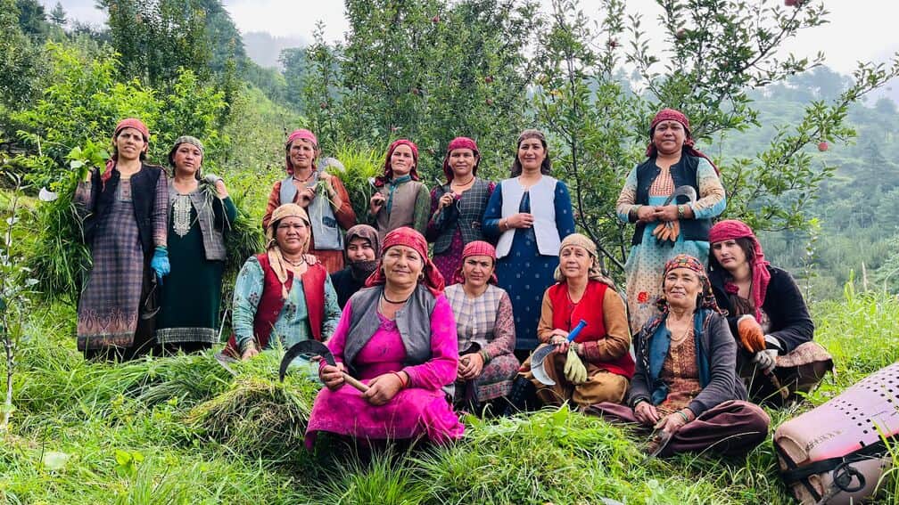 Women spruced up the paths in Sanei and Jaguni