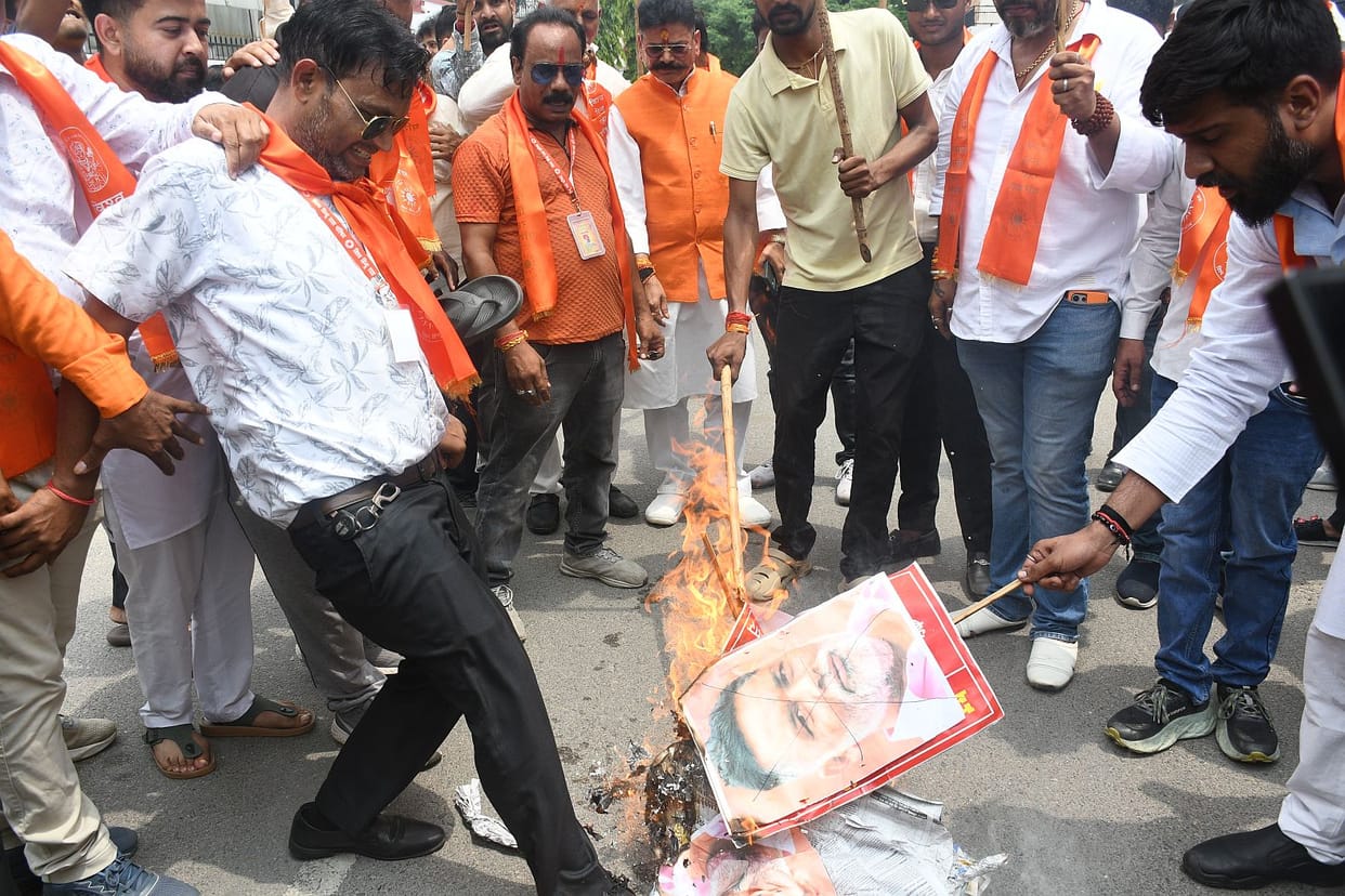 Hindu organizations demand an apology from MP Pappu Yadav.