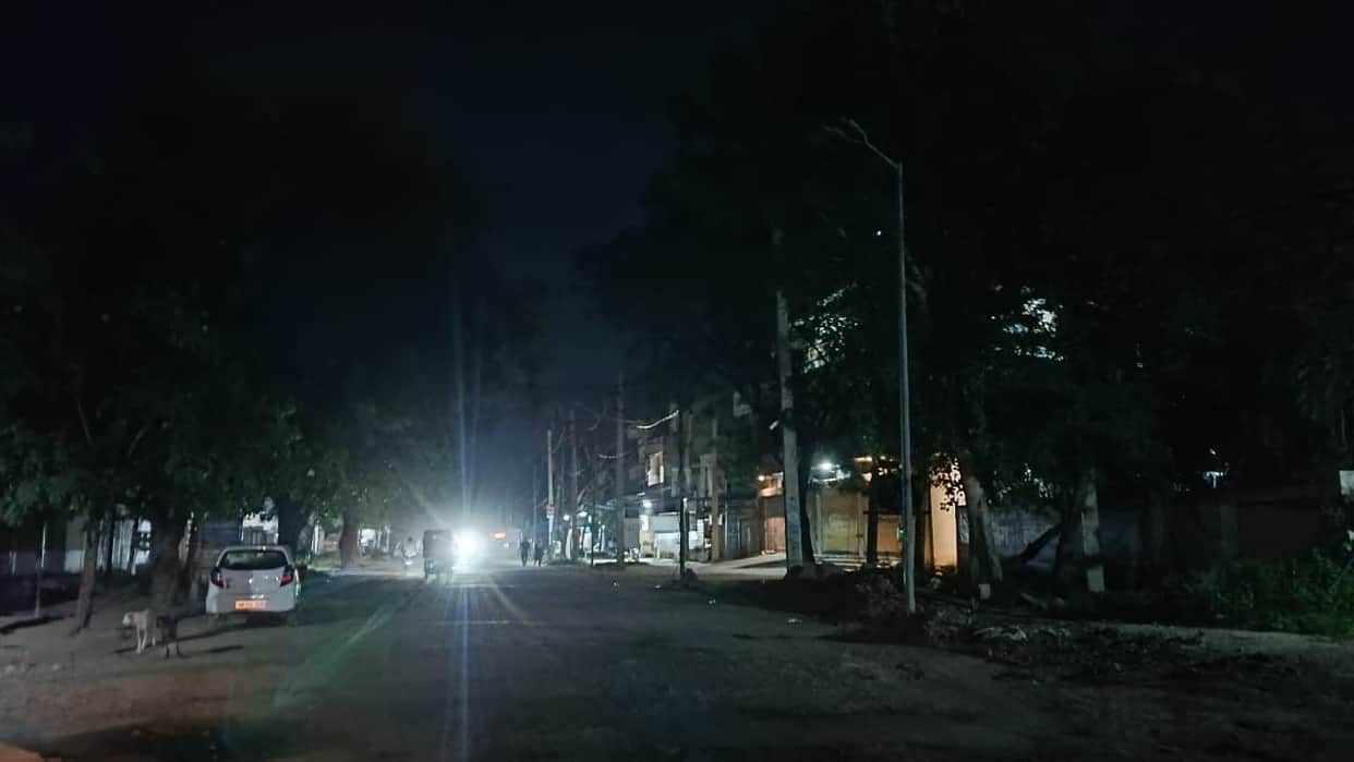 45 streetlights out; risk of accidents
