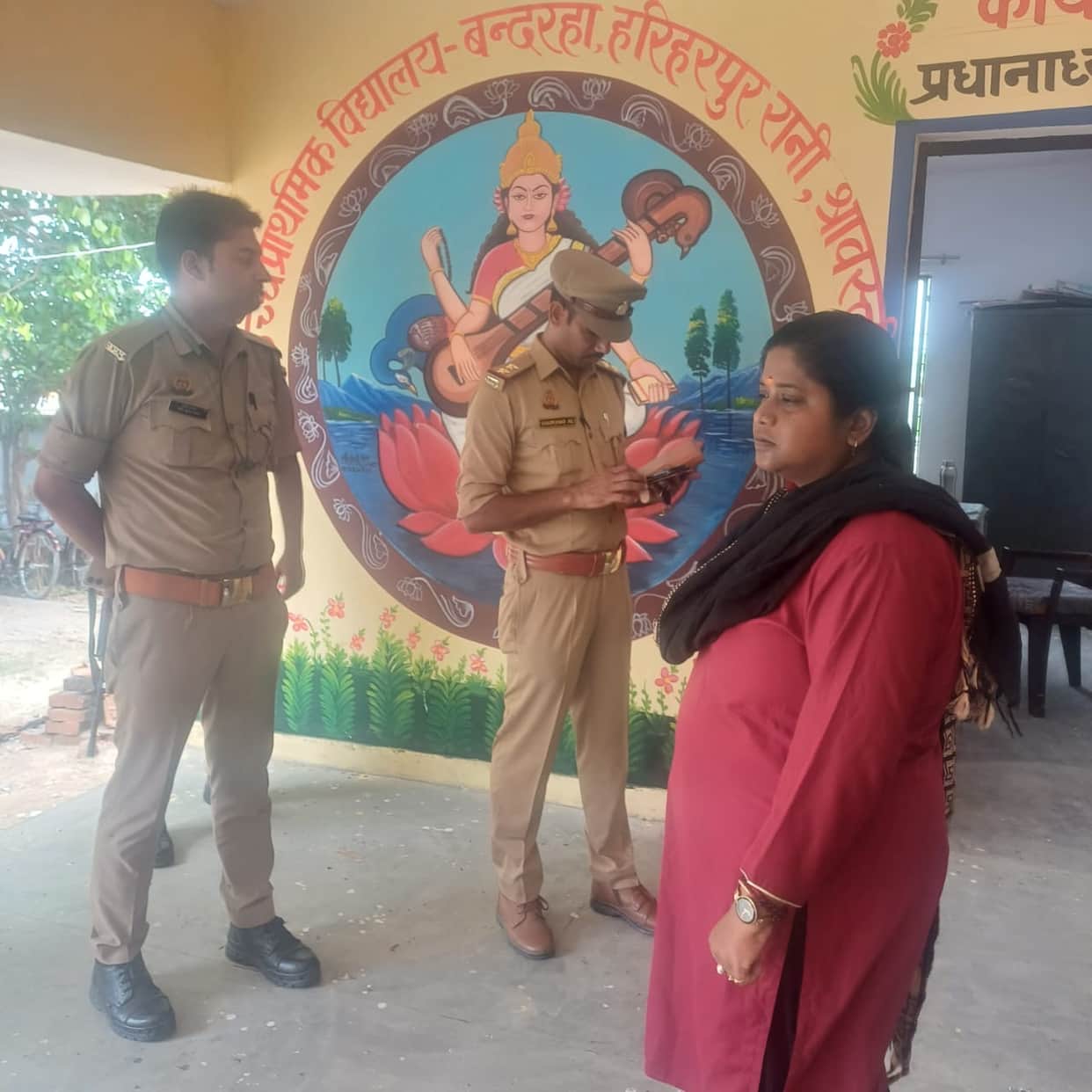 Thieves broke the lock and made off with the goods.