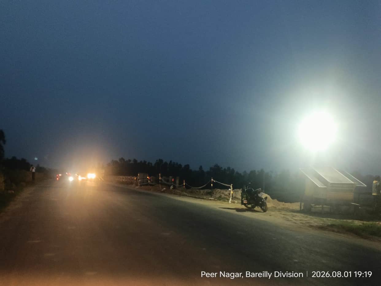 Installation of lights begins to dispel darkness on the Kanwar route.