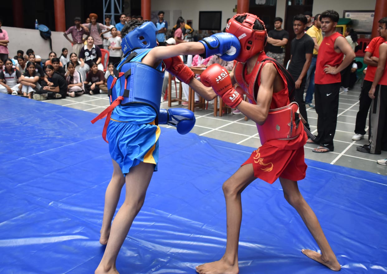 Police DAV School overall champion in cluster level competition
