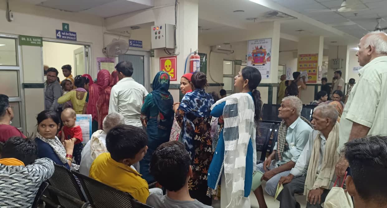 Rise in skin patients during the monsoon; 300 patients visiting the OPD daily.