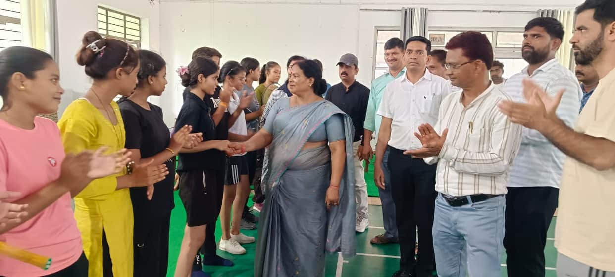 mainpuri news bedminton championship