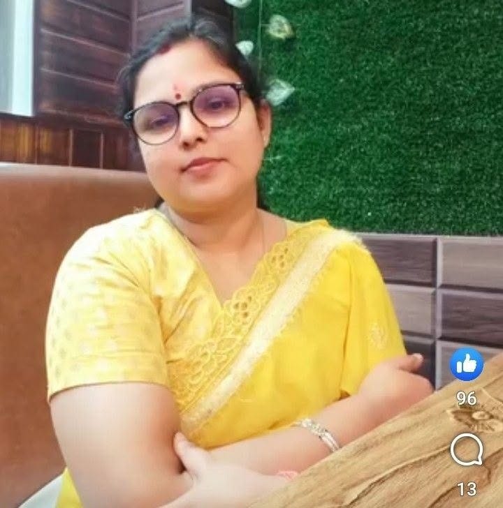 Gargi, District President of the SP Women's Wing, has resigned, alleging neglect by the organization.