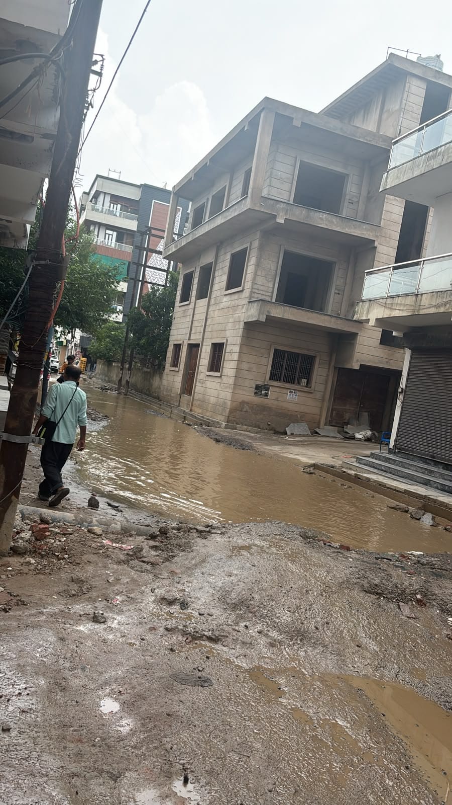 Waterlogging woes worsen; no solution found even after construction of a new drain.